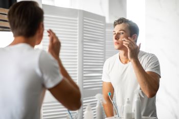 should you moisturize after shaving